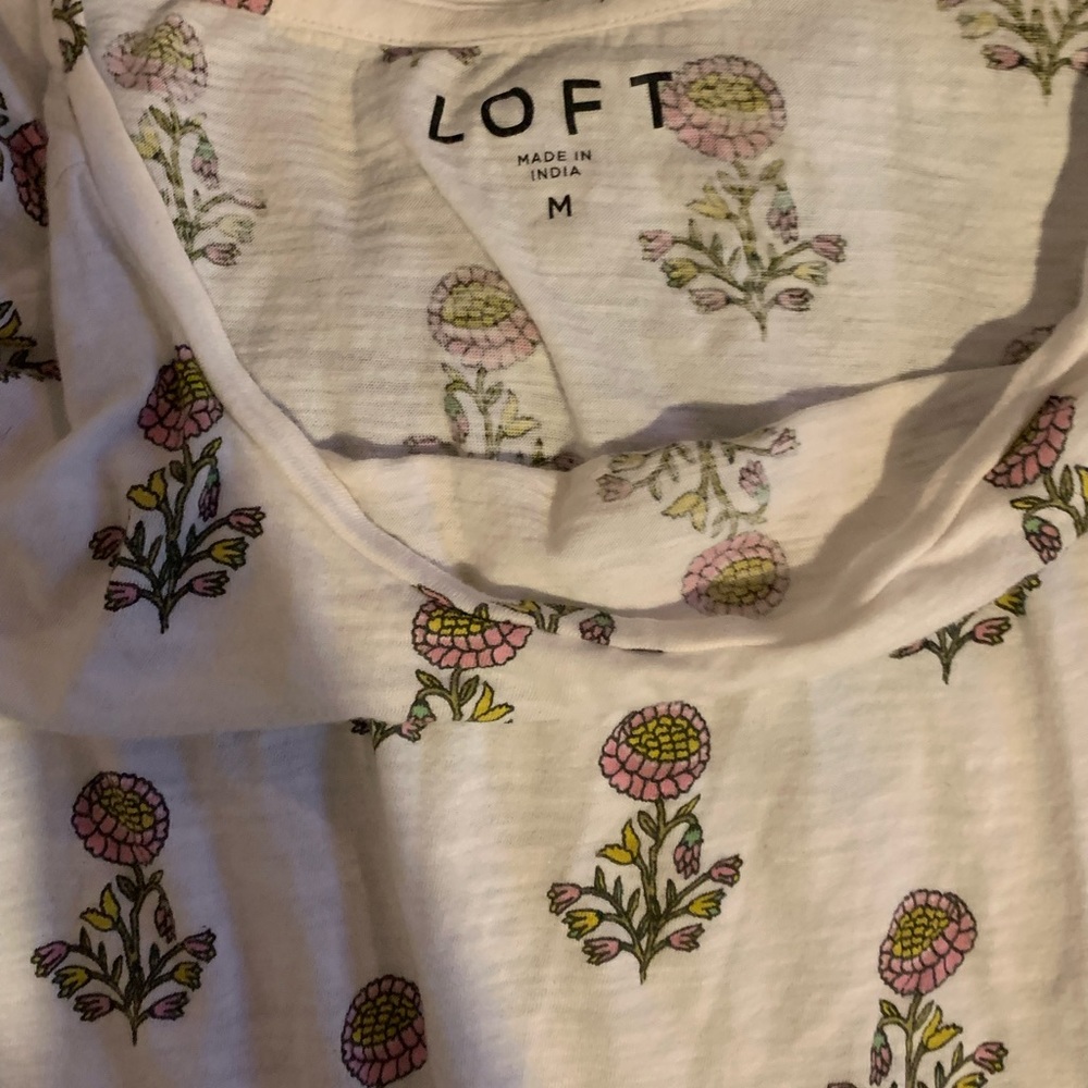 Loft short sleeve shirt